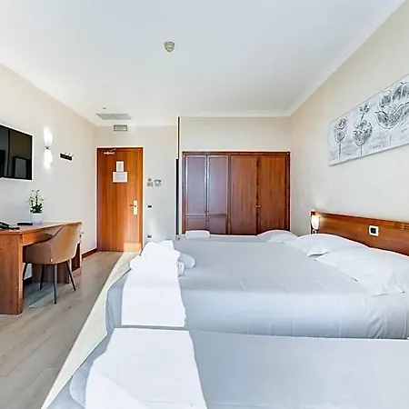 Romoli Róma