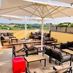 Otel Romoli